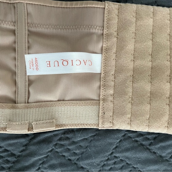 New Nude Cacique strapless bra 46DDD. - Picture 2 of 2